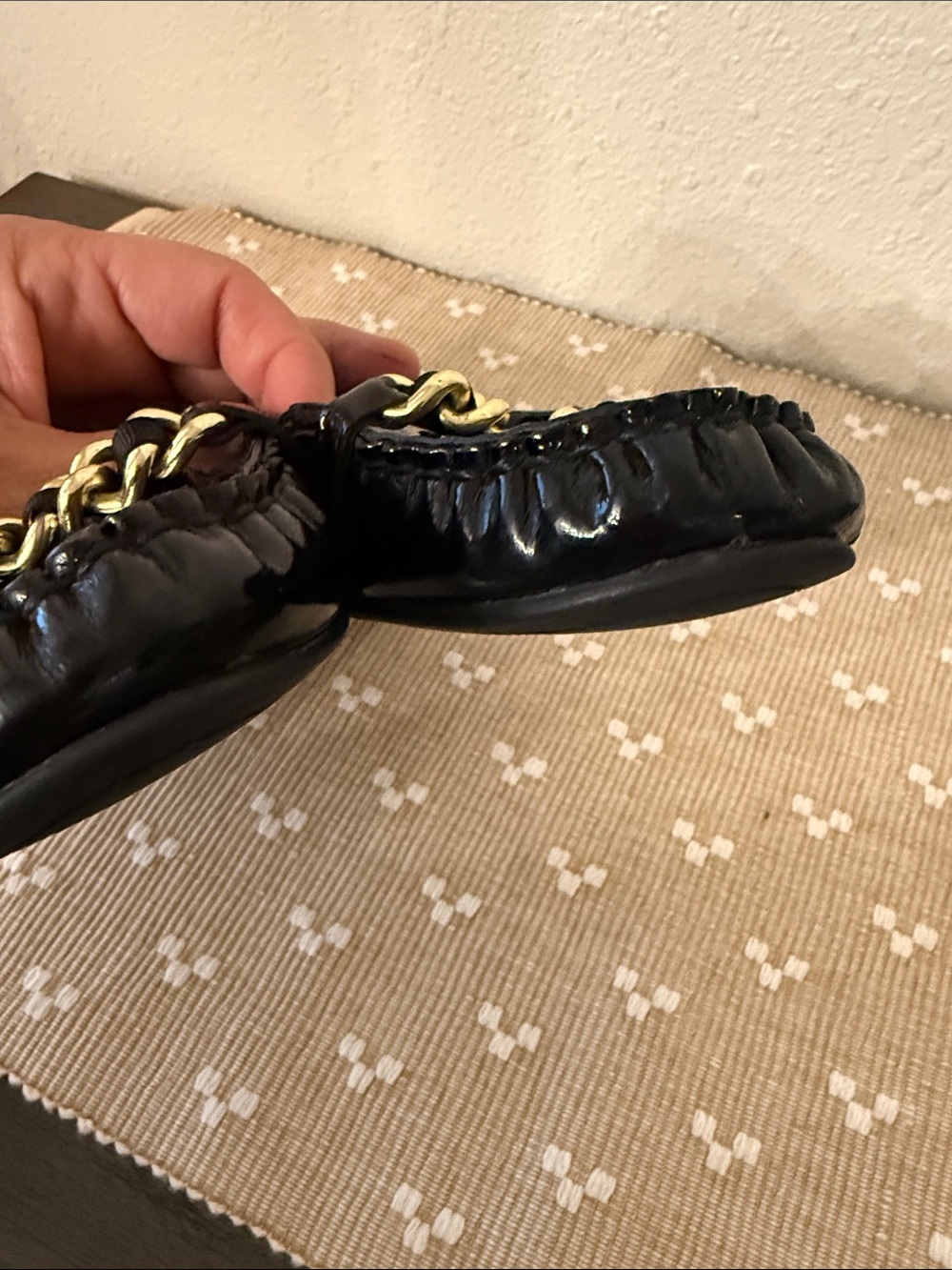 Coach Black Patent Leather Chain Link Ballet Flats Moc Toe Shoes 8 - Picture 12 of 16